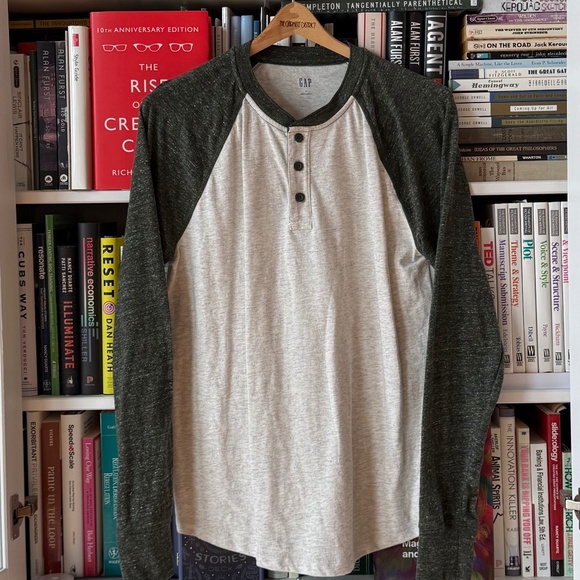 Gap | S | Henley Shirt - Picture 2 of 9
